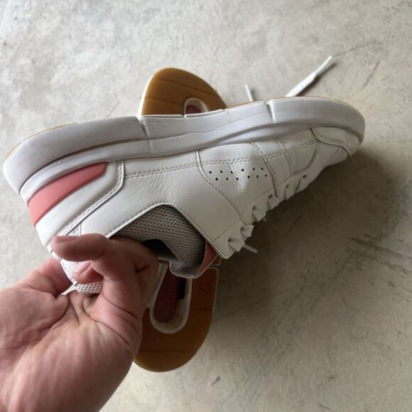 On Cloud The Roger Advantage Pink Sneaker Women's Size 8 - Picture 6 of 7